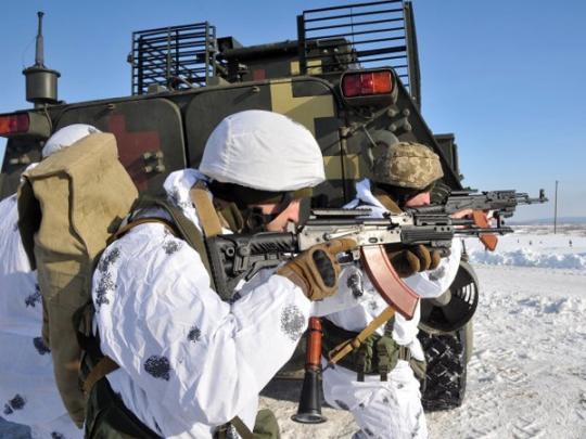 Боевики применили тяжелые минометы на Приазовье, а на Луганщине били из вооружения БМП