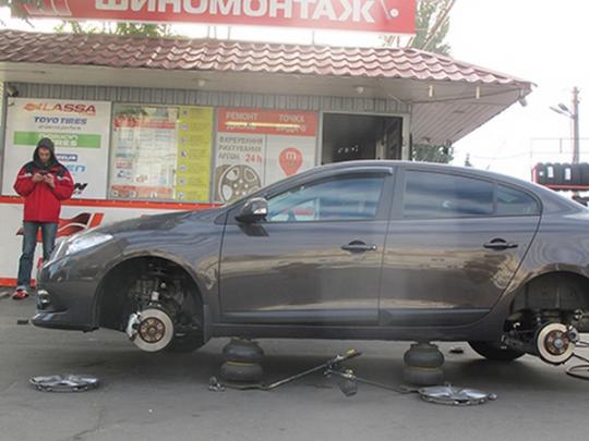 Нам нужны не только качественные дороги, но и ответственность за ямы, которые приводят к смерти!