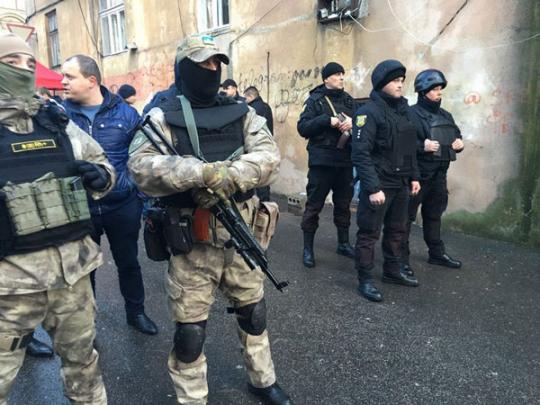 Перестрелка в Одессе: опубликовано фото оружия и подпольной мастерской новосельского стрелка