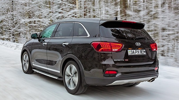 Тест-драйв обновленного кроссовера Kia SorentoСюжет
