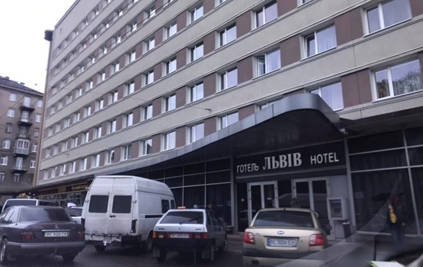 Умерший поэт заминировал отели во Львове