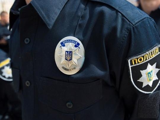 Ужгородские полицейские скрутили пьяного догхантера с мачете