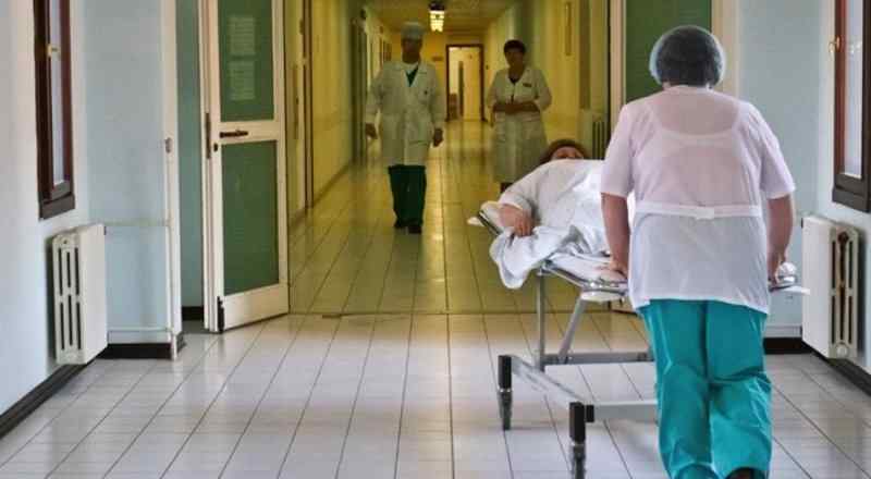 В одесской больнице скончался мужчина, его родственники избили врачей