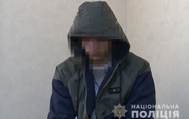 В Виннице задержали злоумышленника, коловшего женщин иглами