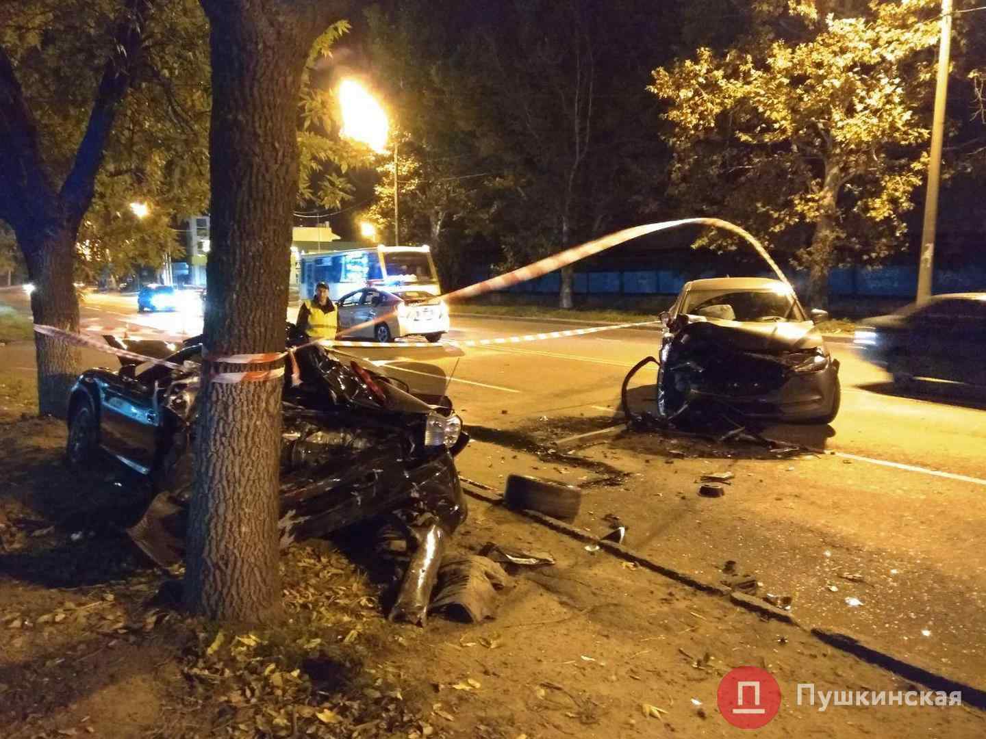 Вечернее ДТП на Краснова: в больнице скончался один из участников аварии