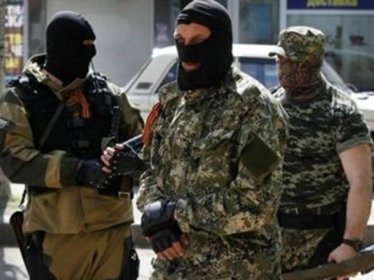 За сутки боевики совершили 53 обстрела по силовикам