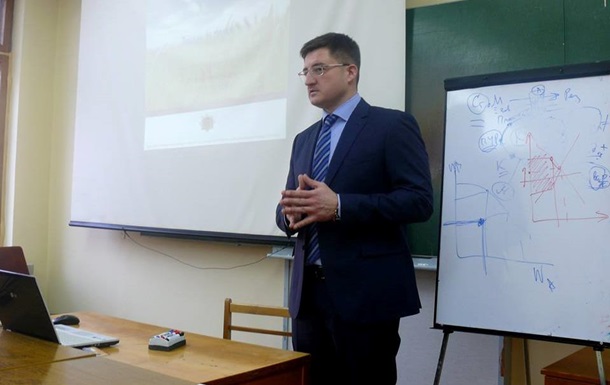 Главу Госрезерва отстранили от работы