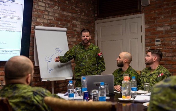 Канада продлит военную миссию в Украине − СМИ