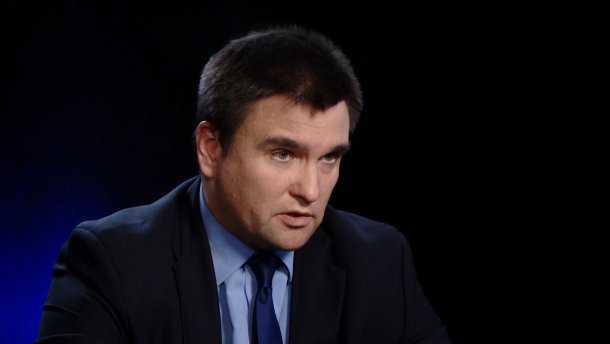 Клімкін Зеленському: з Путіним не варто спілкуватись, як з Порошенком перед виборами