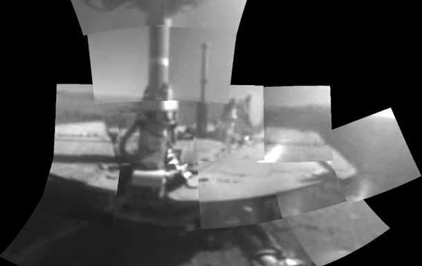 Марсоход Opportunity сделал первое селфи