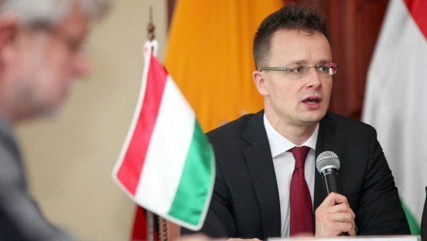 МИД Украины вызвал посла Венгрии из-за резких заявлений Сийярто в Торонто