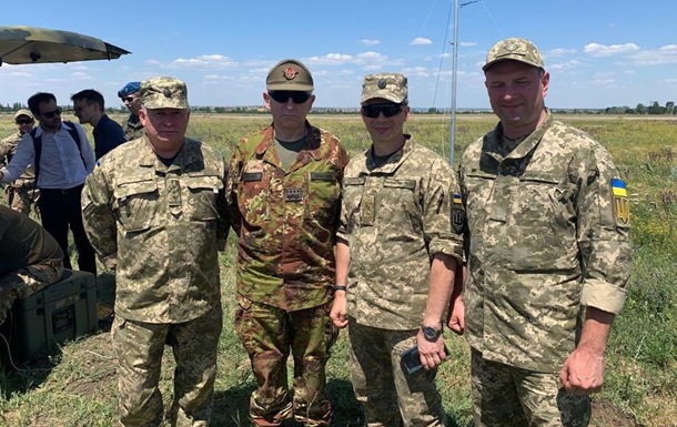 На Донбасс приехал глава Военного комитета ЕС