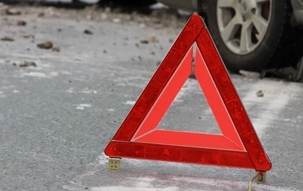 На Волыни два авто столкнулись с автобусом, есть погибшие
