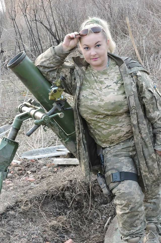 «Под Горловкой спасло то, что российская ракета, прошив микроавтобус, вылетела через открытую дверь»