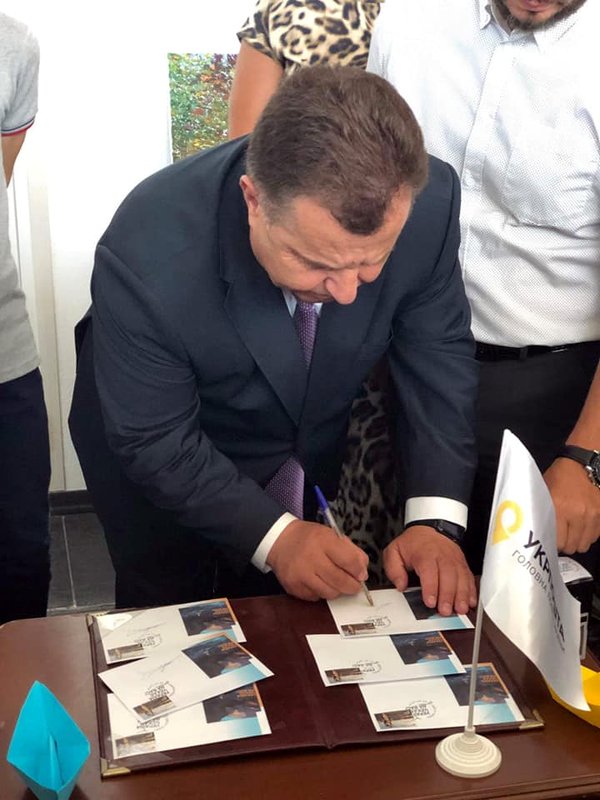 Полторак рассказал семьям пленных моряков, что делается для их возвращения домой (фото)