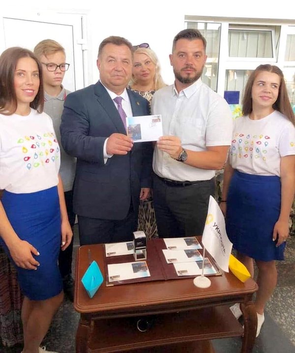 Полторак рассказал семьям пленных моряков, что делается для их возвращения домой (фото)