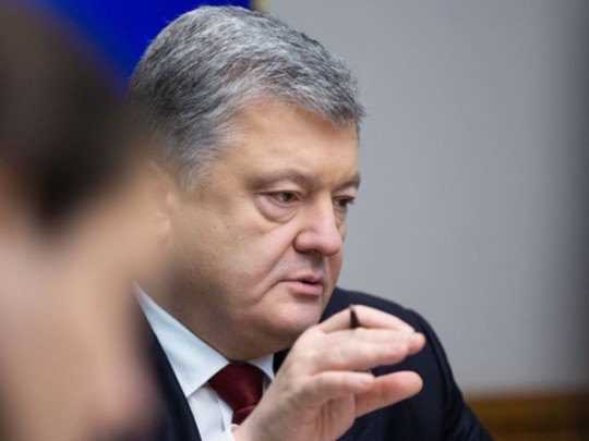 Порошенко рассказал, кому из пенсионеров повысят пенсии