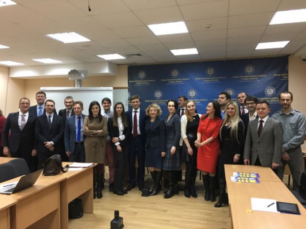 Провал реформи: як українці потерпають від не доброчесних суддів