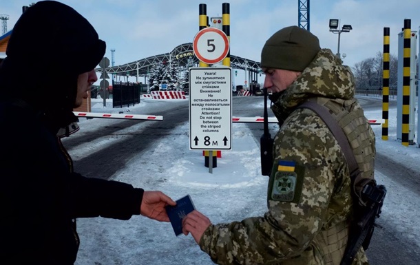 Россиянам закрыли въезд. Детали и реакция соцсетейСюжет