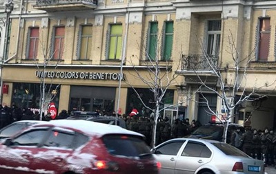 Саакашвили из СИЗО доставили в суд