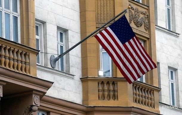 США вывозят часть госслужащих из Ирака