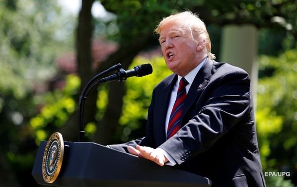 Трамп пригрозил ввести пошлины на вино из Франции