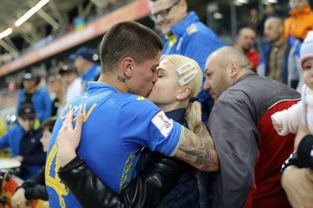 Украина минимально обыграла Катар и досрочно вышла в плей-офф чемпионата мира: видеообзор матча Украина минимально обыграла Катар и досрочно вышла в плей-офф чемпионата мира: видеообзор матча