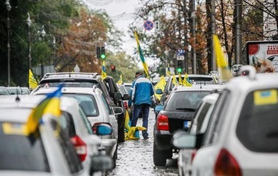 Украинцы ускорились с растаможкой евроблях