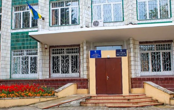 В Сумах отпустили под ночной домашний арест грабителя ювелирного магазина