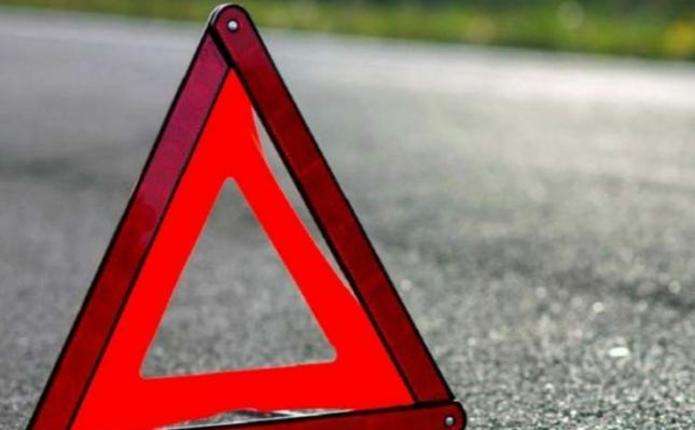Під колеса авто у Чернівцях потрапив велосипедист