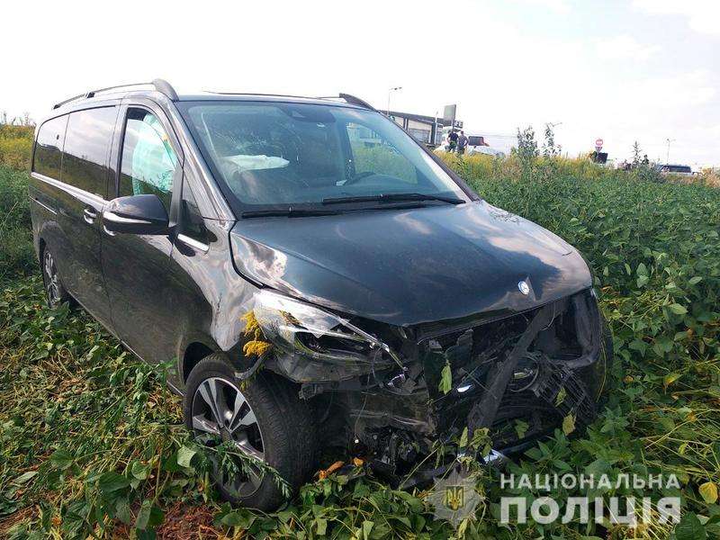 У Чернівцях легковик збив 14-річного велосипедиста У Чернівцях легковик збив 14-річного велосипедиста