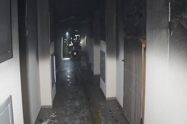 В Одесском районе горел ЖМ "Радужный": эвакуировали людей и спасали собак