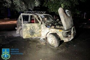 В Одессе молодой человек сжег три военных автомобиля: как его наказал суд