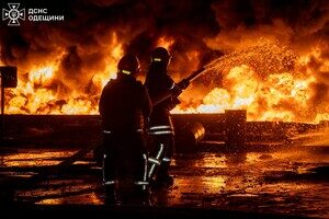 Масштабные пожары в пригороде Одессы: последствия ночной атаки БпЛА