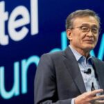 SoftBank инвестирует $2 млрд в Intel