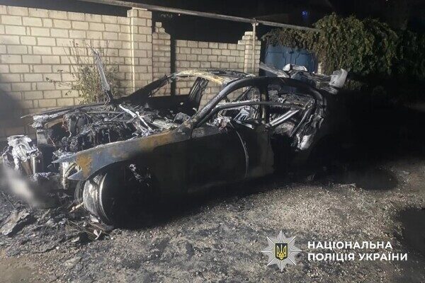 В Одессе молодой человек поджег четыре автомобиля: подробности преступления