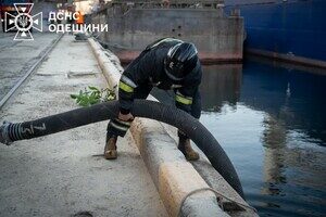 Масштабный пожар в порту Одесской области: загорелась транспортная лента
