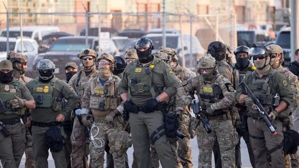 Трамп направил 300 военных&nbsp;в Чикаго для борьбы с протестами