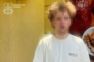 Поджег микроавтобус военнослужащих: в Одесской области будут судить юношу Поджег микроавтобус военнослужащих: в Одесской области будут судить юношу