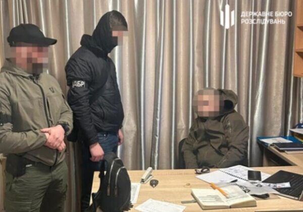 Деньги или тюрьма: чиновника Военной академии Одессы подозревают во взяточничестве