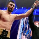 Дворазовий олімпійський чемпіон на очах в Усика нокаутував непереможного гренадера (відео)