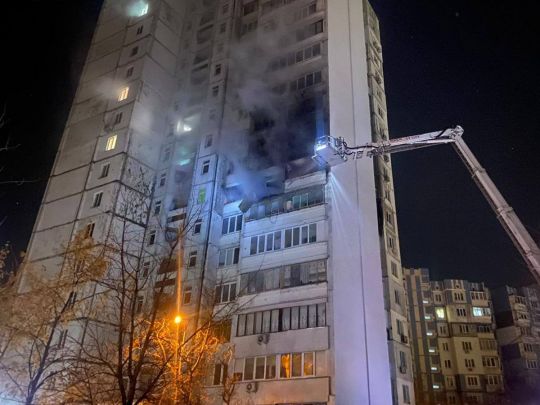 Комбінований нічний удар по&nbsp;Києву: пошкоджено багато житлових будинків, є&nbsp;жертви (фото, відео)