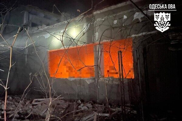 Ночной обстрел Одесчины: есть повреждения энергообъекта и домов (обновлено)