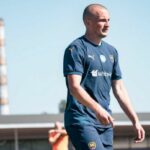 «Нас затиснуло між фурами»: футболіст клубу УПЛ із дружиною та дочкою потрапив у страшну ДТП (фото, відео)