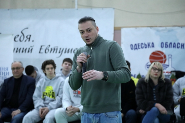 В СДЮСШОР імені Літвака відбулося велике спортивне свято для дітей