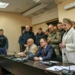 Вже є понад третина суми: за Тимошенко почали вносити заставу