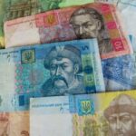 В Украине со 2 марта не будут принимать бумажные 1–10 гривен: где обменять старые купюры