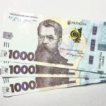 Молодежь в Украине может получить 80 тысяч гривен от государства: детали