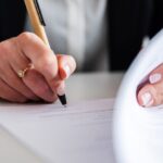 Получи ответ: как расторгнуть или признать недействительным договор дарения в Украине