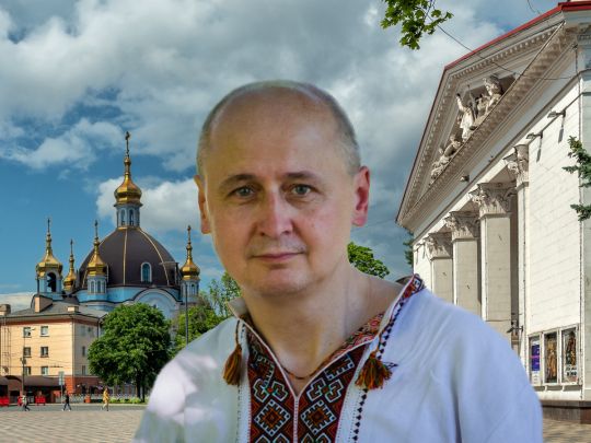 &laquo;Снаряд розірвався на&nbsp;даху, вирвавши шмат м&rsquo;яса зі&nbsp;спини хлопчика&raquo;: маріуполець, фотограф Євген Сосновський про випробування війною